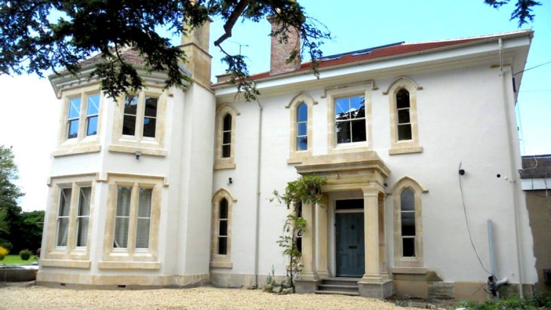 Highfield House - Grade II renovation of 6 bedrooms and bathrooms and large kitchen and entertaining rooms