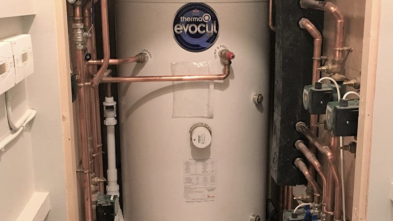 Example of robust Domestic hot water twin pipe system for excellent service for multiple bathrooms